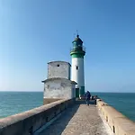 Juliette - Et Falaises En Famille * Le Treport
